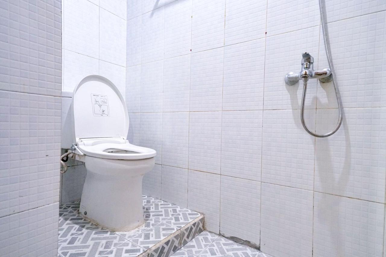 Hotel Reddoorz At Buah Batu 5 Bandung Zewnętrze zdjęcie